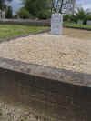 JWOlson_monument30Mar06-2e.jpg (67306 bytes)